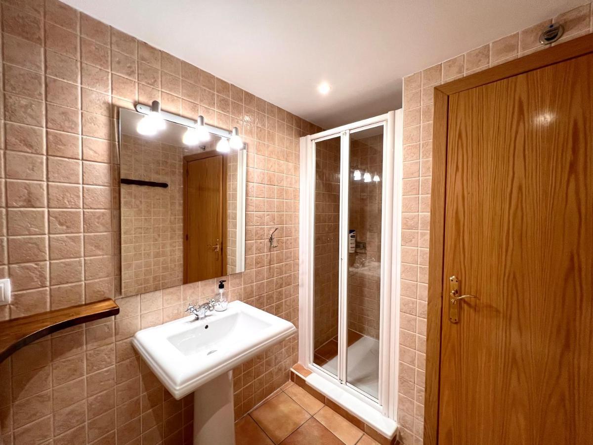 Apartament Boet - Ainet De Cardos - L'Amfitriona Ribera de Cardós المظهر الخارجي الصورة