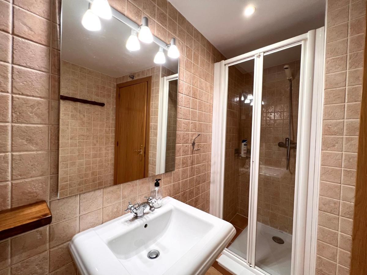 Apartament Boet - Ainet De Cardos - L'Amfitriona Ribera de Cardós المظهر الخارجي الصورة