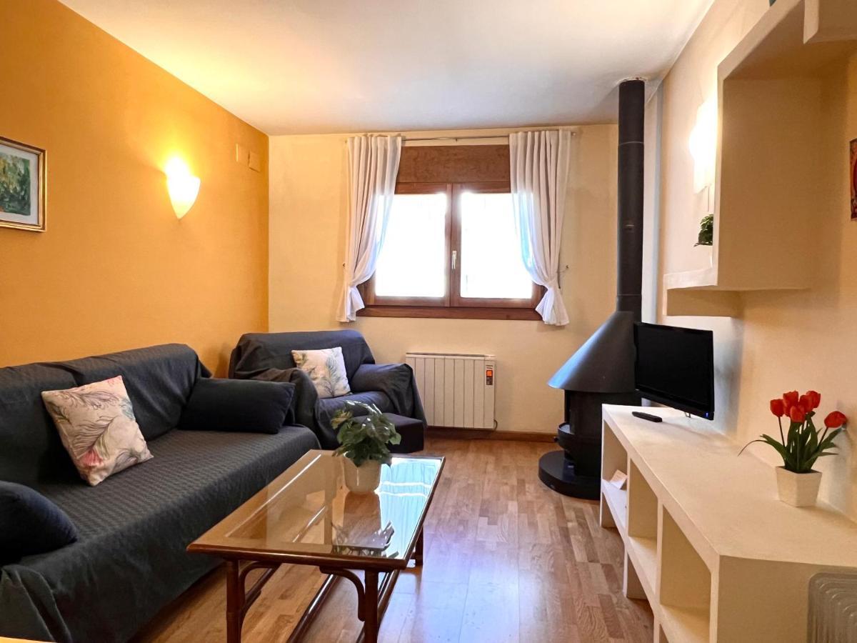 Apartament Boet - Ainet De Cardos - L'Amfitriona Ribera de Cardós المظهر الخارجي الصورة