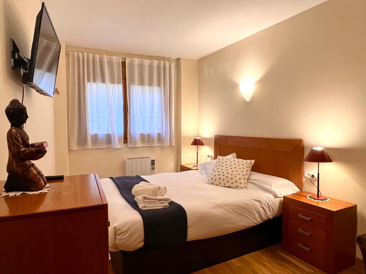 Apartament Boet - Ainet De Cardos - L'Amfitriona Ribera de Cardós المظهر الخارجي الصورة